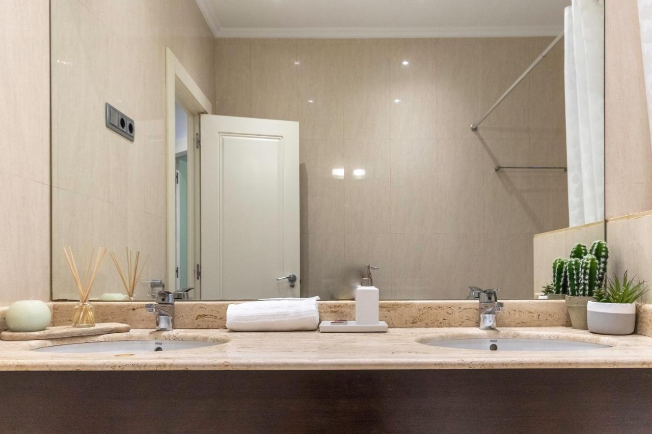 Apartamento La Alameda De Indautxu Bilbao Luaran gambar