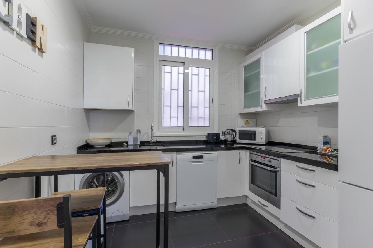 Apartamento La Alameda De Indautxu Bilbao Luaran gambar