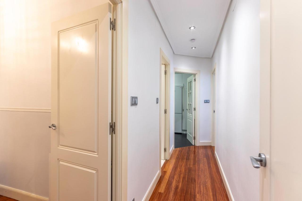 Apartamento La Alameda De Indautxu Bilbao Luaran gambar
